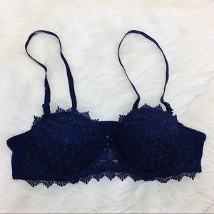 Mona Lisa Bra size 38C Purple Lace Padded Underwire Convertible